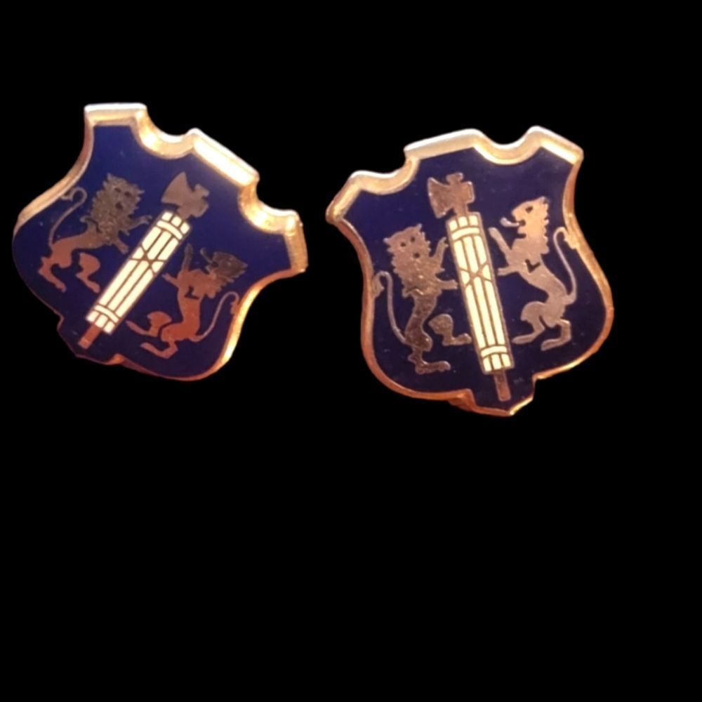 Swank Lion Blue Coat of Arms Mens Cuff Links